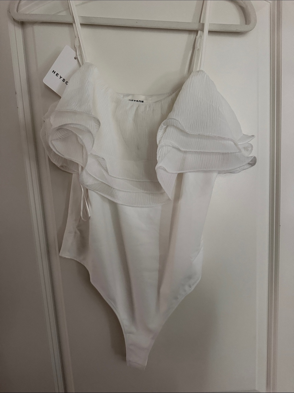Heyson Ruffled Bodysuit | Medium